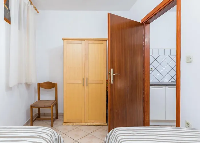 Seaside 064 By Guide * Póla