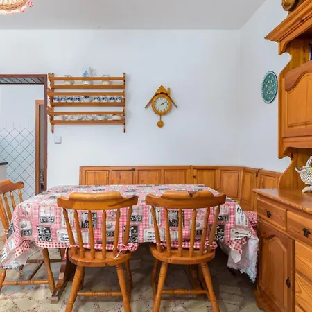 Appartamento Seaside 064 By Guide Pola