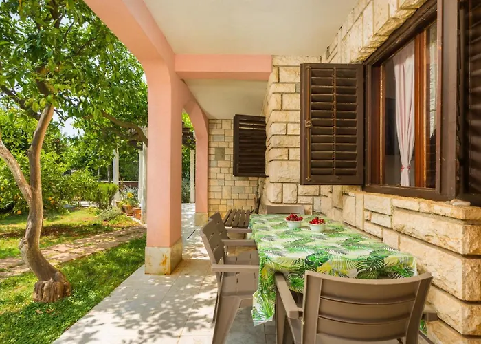 Seaside 064 By Guide